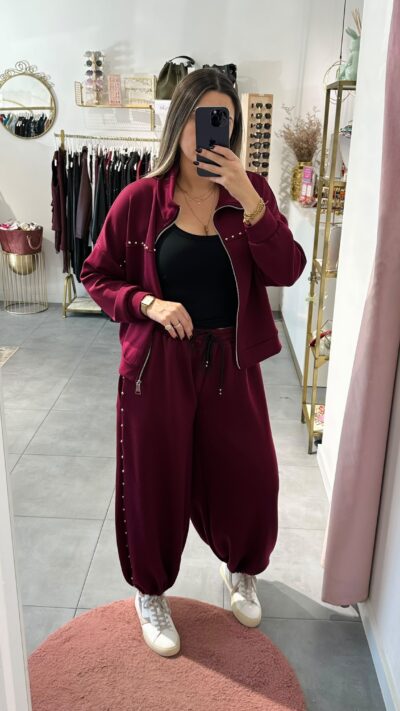 Conjunto Tachas Bordô